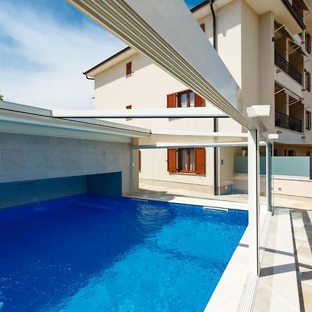 Apartmani Sidro Malinska Luaran gambar