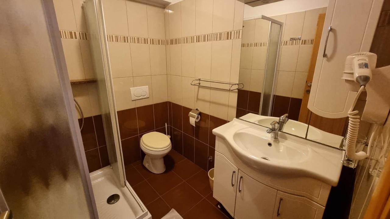 Apartmani Sidro Malinska Luaran gambar